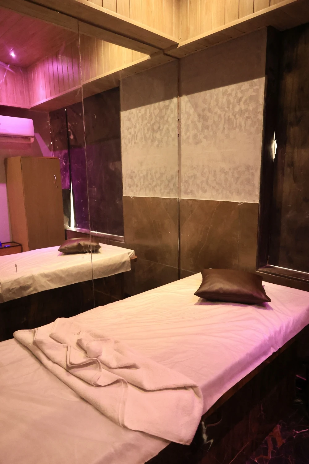 Spa & Massage